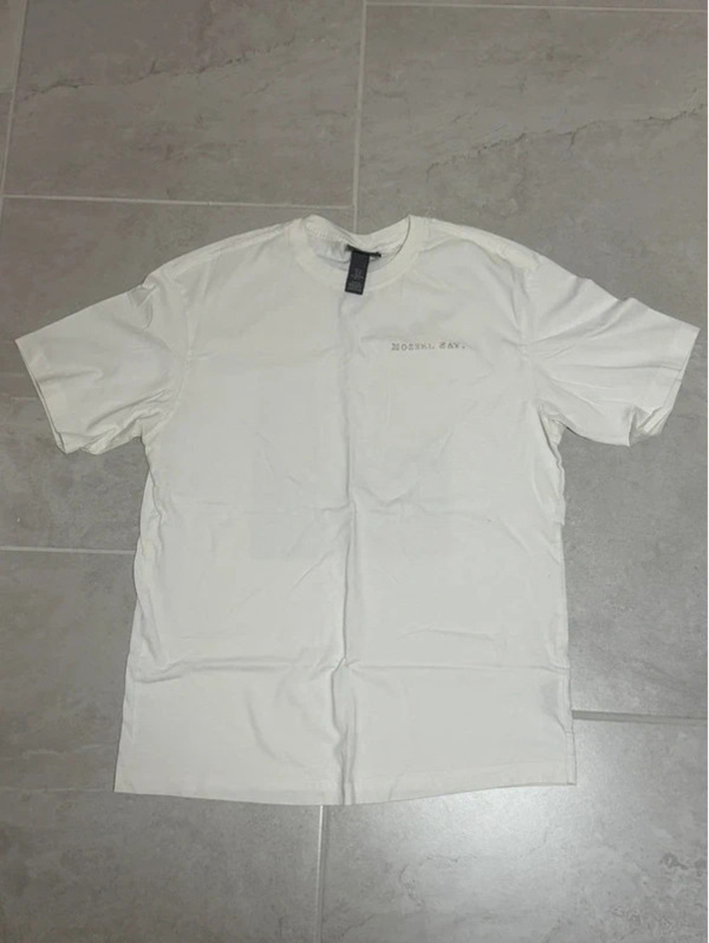Men’s H&M tshirt